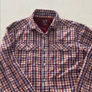 Mountain Hardwear Men's Plaid Shirt in Red and Blue